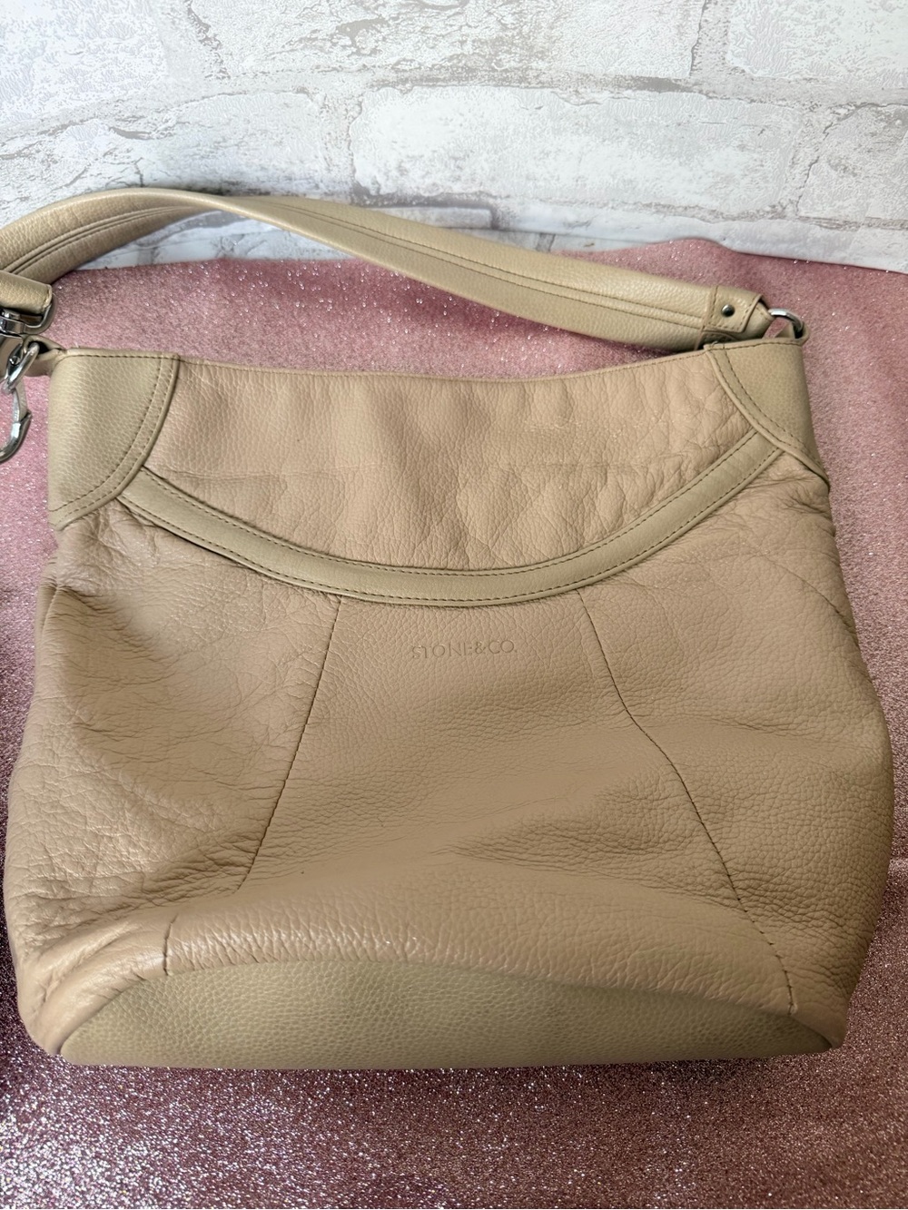 Stone & Co Sage Leather Womens Handbag Purse, Shoulder Bag Snap Magnetic